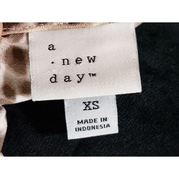 A New Day Women Brown Leopard Print Peplum Hem Casual V Neck Shift Dress Size XS - Picture 9 of 12